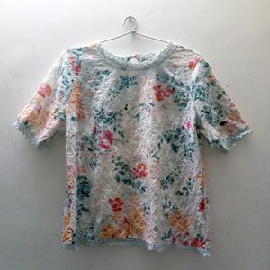 Hey!! It's A Beautiful Top For Girls