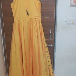 Yellow 💛 Gown