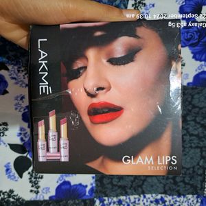 Lakme 9 To 5 Lip Kit