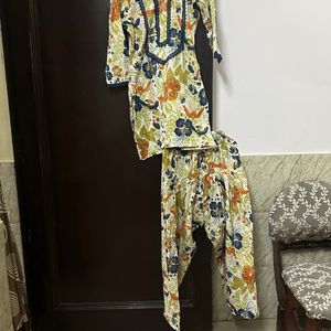 Printed Straight Salwar Suit