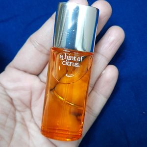 A Hint OF Citrus Perfume