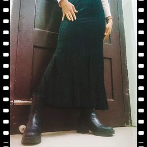 Black Slit Maxi Velvet Skirt