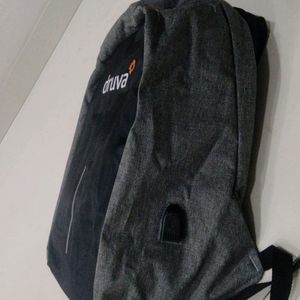 New Best Spacious Laptop Bag Perfect Condition