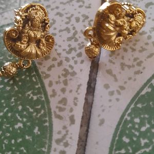 Lakshmi Ear Ring