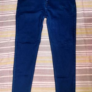 NEW Like TRENDS BRAND Stretchable Jeans 40Size