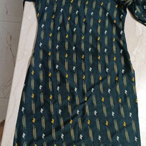 Green Kurti