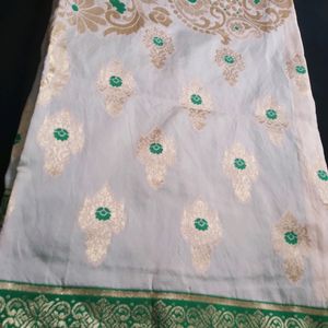 New Banarasi Saree With Plain Green Blouse