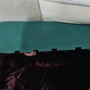 Original Balenciaga Race Runner Sneakers