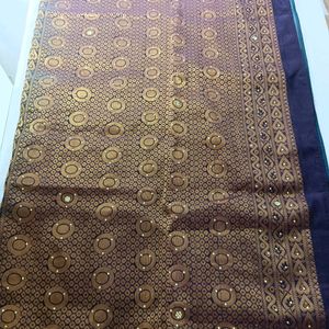 [Traditional👑Allover Buttas Saree]