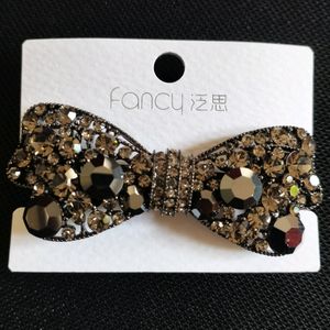 5011 - - Korean Diamond Hair Clip