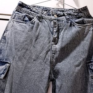 288. Cargo Jeans For Women