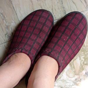 Casual Maroon Color Shoes