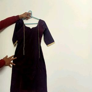 Women's Embroidery Kurta