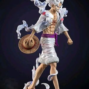 Luffy "Nike" GK Action Figure (23 cm)