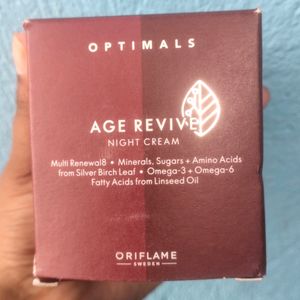 Oriflame Age Revive Night Cream