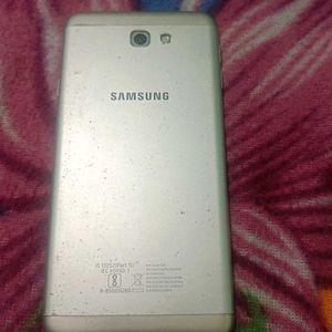 Samsung Galaxy J7 Prime Mobile Phone With Charger