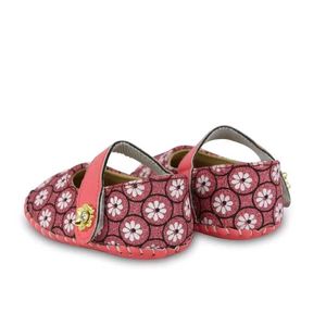 Girls Round Toe Shoes