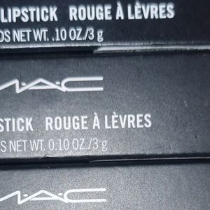 M.A.C SATIN LIPSTICKS (HONEYLOVE)