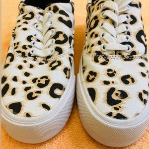 SUPERDRYLeopard Print Classic Lace-UpCasual Shoes