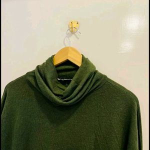 Beautiful Olive Green Crop Top