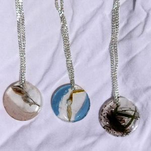 BUY 3 GET 1 FREE!!!! 🆓 PENDANTS SALE!!