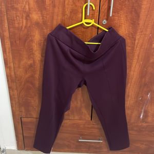 Wine coloured fitted jeggings