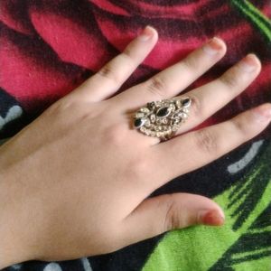 Beautiful Ring 💍 Black
