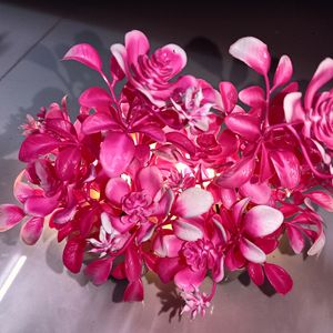 4 Artificial Flowers Pot