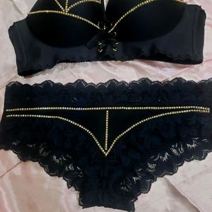 Important Diamond Bra Panty Set