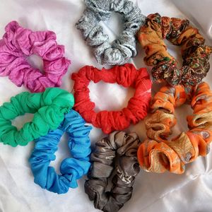 Pack Of 10 Scrunchies....