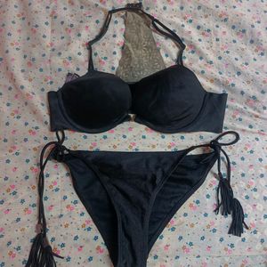 Sale🎉Unused Black Bikini Set 👙