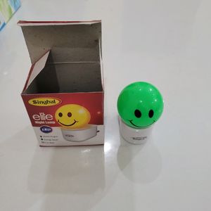 Emoji Elite Night Lamp Green Smiley