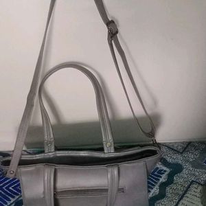 🎊 😍Sling cum Handbags 🎊