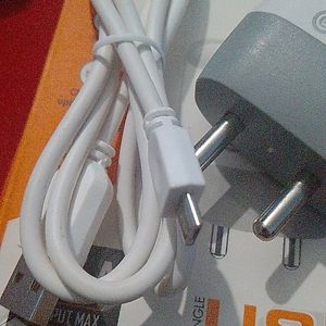 🆕Phone charger 2.4 Amphere