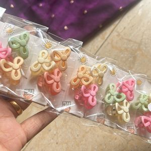 Small Hairclips Set Of 3