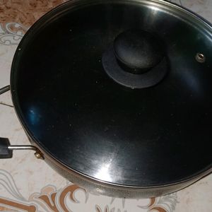 pure nonstick kadai with lid