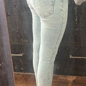 H&M Skinny Jeans