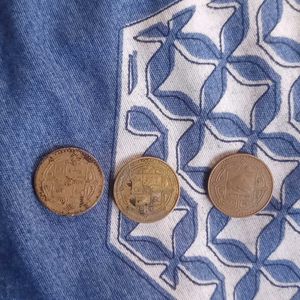 Nepal 1 Rupee 3 Different Coins