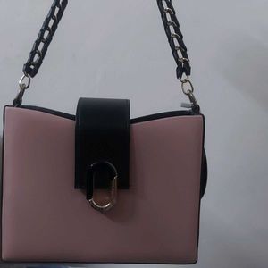 Beautiful  Light Pink Or Balck Color  Slingbag