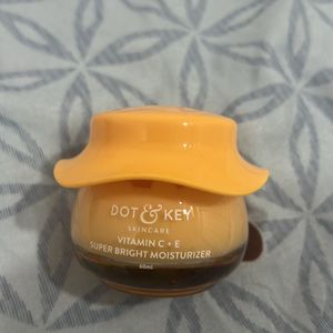 Dot & Key Vitamin C+E Super Bright Moisturiser