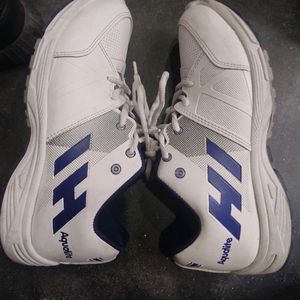Men’s white Shoes Gym Or Running