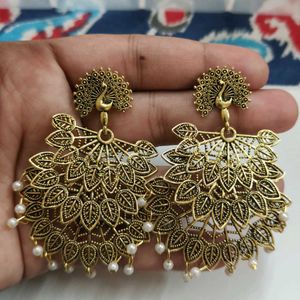 Peacock Like Earring And Round Shape Earrings