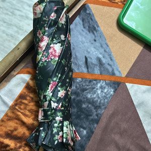 Auto Open Umbrella, Floral 22 Inch.