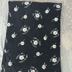 Black T-shirt With Flower Print