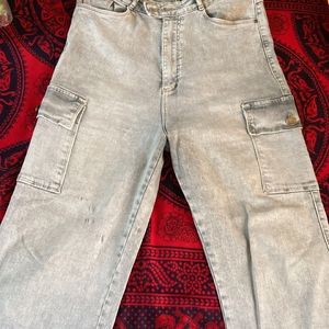 CARGO JEANS FOR WOMEN