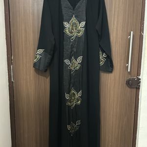 Dubai Abaya