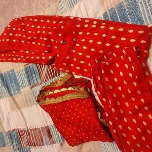 RED KURTA SET