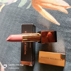 Manish Malhotra Powder Matte Lipstick