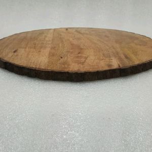 Round Wooden Chopping Board With Bark