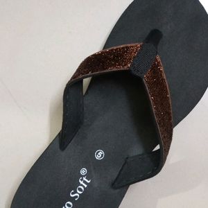 Black Flat Heel Slippers